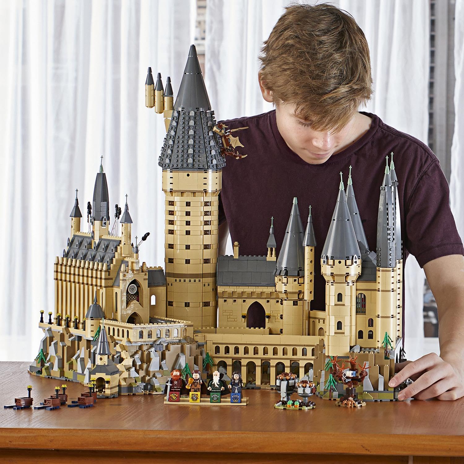LEGO Harry Potter Hogwarts Castle 71043 Building Kit (6020 Piece)